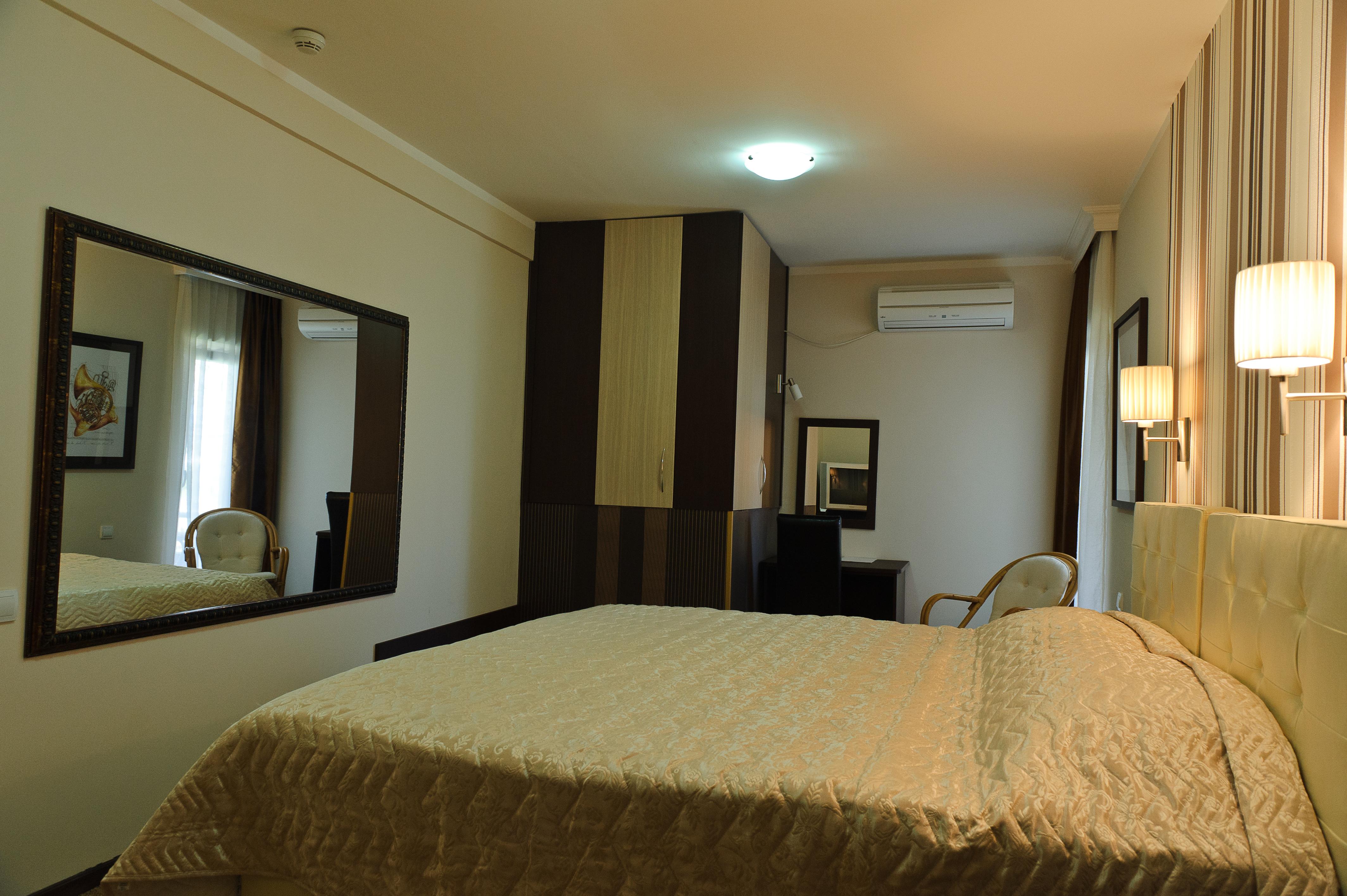 Philia Hotel Podgorica Eksteriør billede