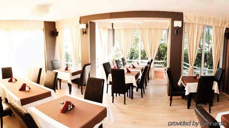 Philia Hotel Podgorica Restaurant billede